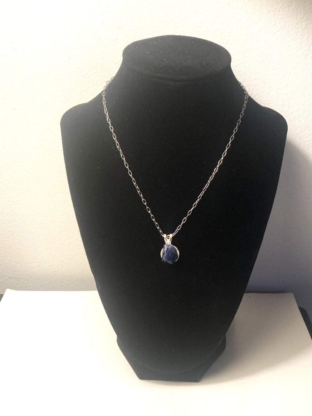 New Raw Healing Blue Stone Silver Tone Necklace (Hand Made Pendant)